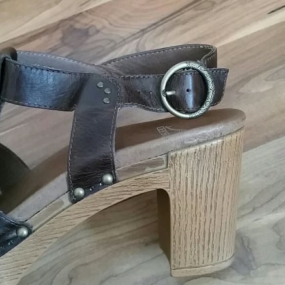 Dansko heeled sandals - Picture 6 of 8